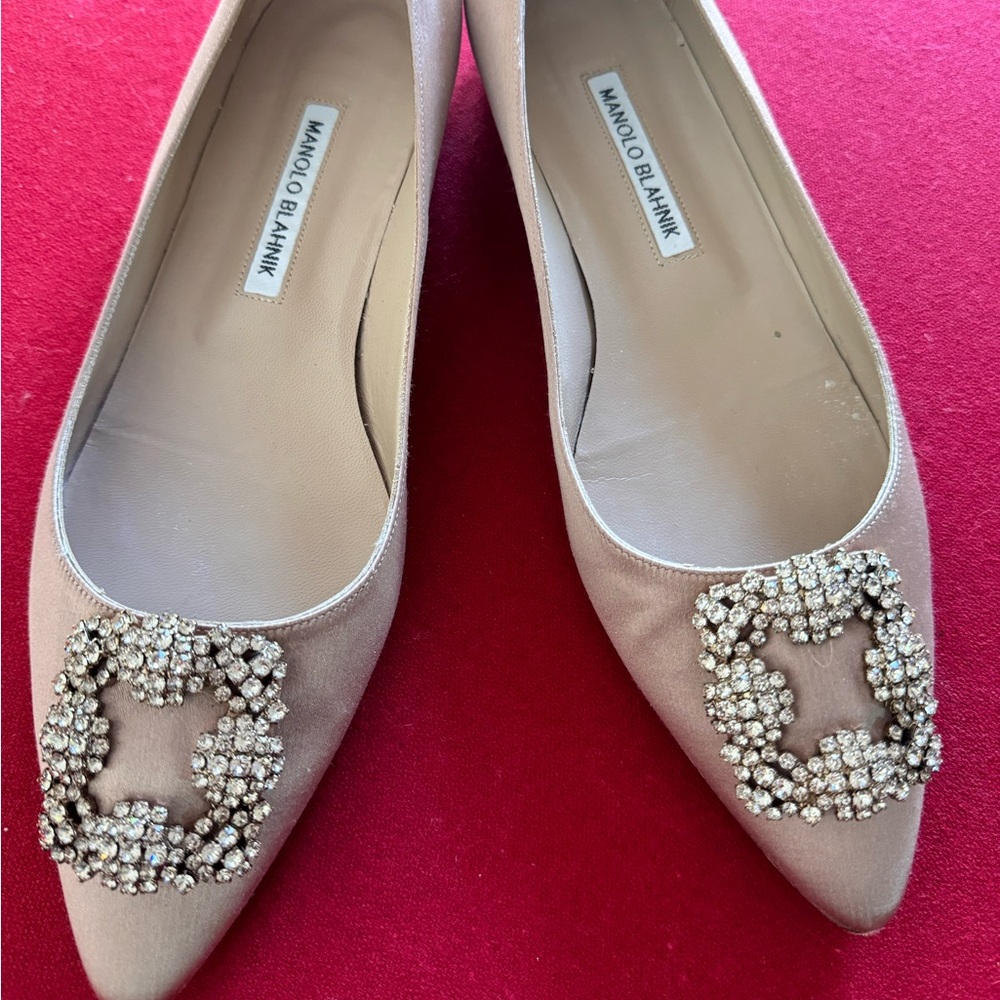 AUTHENTIC Manolo Hangisi Crystal-Buckle Satin Flats